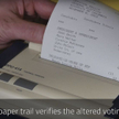 Specjaliści od zabezpieczeń pokazują jak zhakować maszynę do głosowania w USA