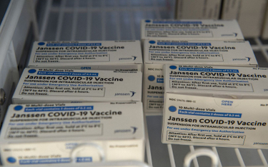 Koronawirus. Ruszają dostawy szczepionek Johnson&Johnson do UE