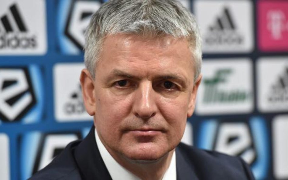 Dariusz Wdowczyk w reprezentacji Polski rozegrał 53 mecze, zdobył dwie bramki. Był piłkarzem trzech 