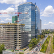 Powstający w biznesowym centrum Warszawy biurowiec Vibe osiągnął docelową wysokość 45 metrów