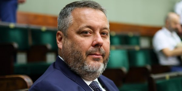 Szef UKE nie chce rewolucji na rynku komórkowym. „Obecny układ jest optymalny”