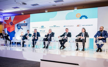 Uczestnicy debaty uważają, że IV Pakiet Kolejowy jest szansą na rozwój polskiego rynku przewozów kol