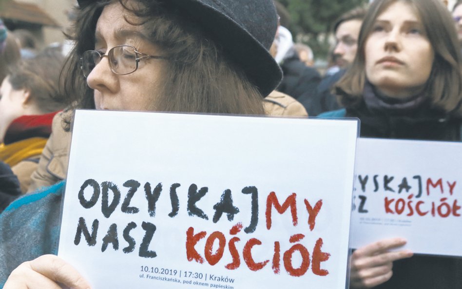 „Zamiast o miłosiernym Bogu płynie do nas głos pełen podziałów i niechęci do innych” – pisali organi