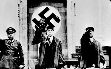 Proces sprawców ataku na Adolfa Hitlera 20 lipca 1944 r. pod Rastenburgiem. Od lewej: prezes sądu He