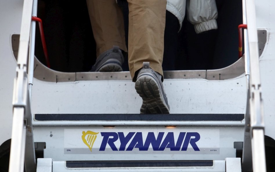 Ryanair często oskarża lokalne władze o wprowadzanie ograniczeń dla ruchu lotniczego