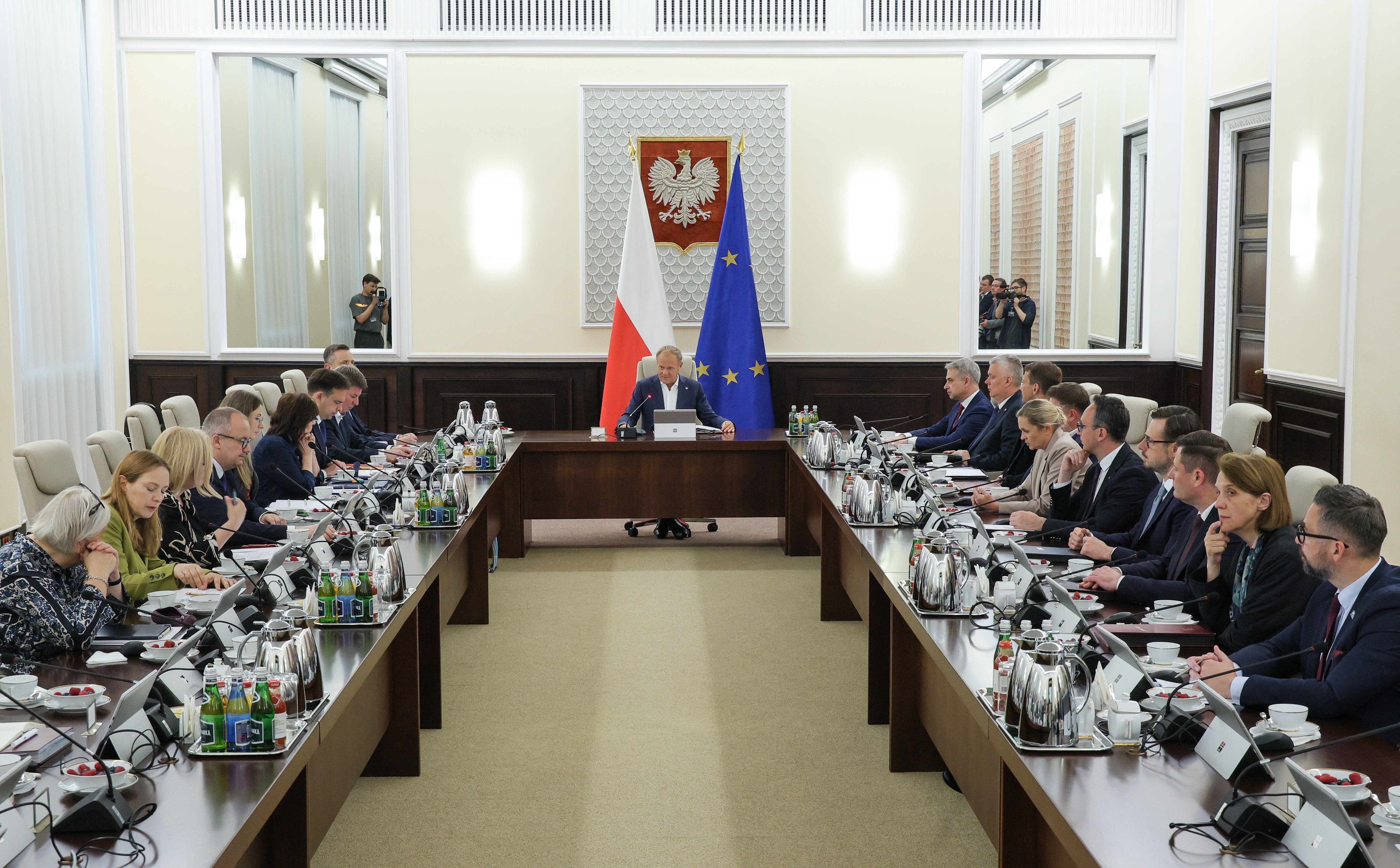 Co z rekonstrukcją? Szykuje się ostre cięcie ministerstw