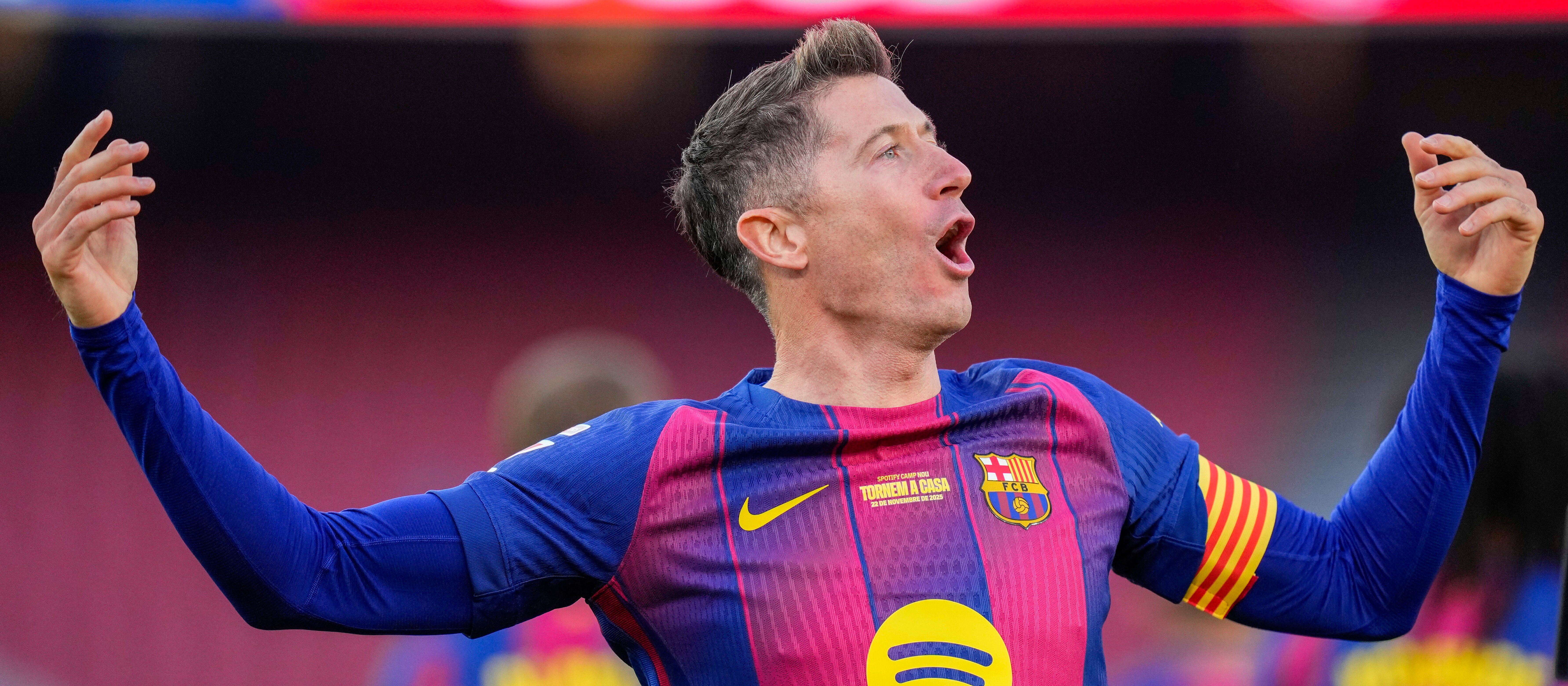 Robert Lewandowski otworzył Camp Nou