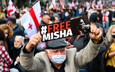 Gruzja: brak społecznego wsparcia dla Micheila Saakaszwilego