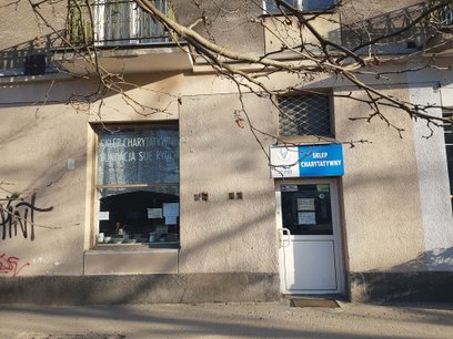 W Alei Zjednoczenia na Starych Bielanach od kilkunastu już lat działa sklep charytatywny fundacji Su
