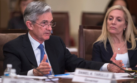 Jerome Powell (L) i Lael Brainard (P)