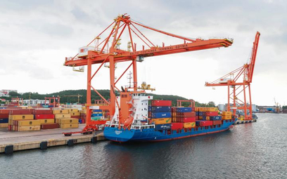 Dzięki rozbudowie portów i ich modernizacji ma poprawić się konkurencyjność importu i eksportu towar