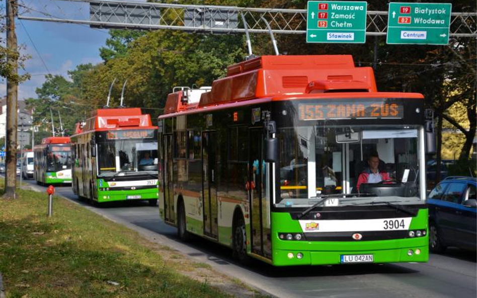 W ekologiczną komunikację publiczną inwestuje coraz więcej polskich miast. Trolejbusy jeżdżą jednak 