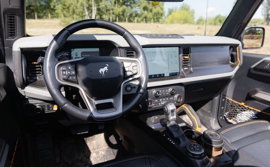 Ford BroncoFord Bronco