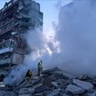 Budynek zniszczony w rejonie darnyckim w ataku Rosji na Kijów