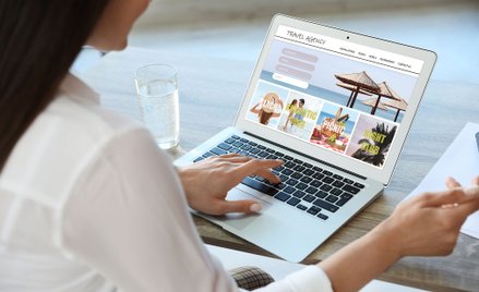 Wakacje.pl z zarzutami UOKiK. Manipulacja cenami