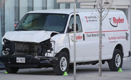 Toronto: 10 zabitych w ataku przy użyciu vana. Sprawca poddał się