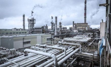 Azoty: dodatkowe świadczenia dla załogi w związku z koronawirusem