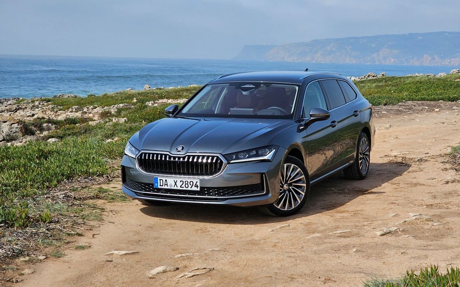 Skoda Superb Combi