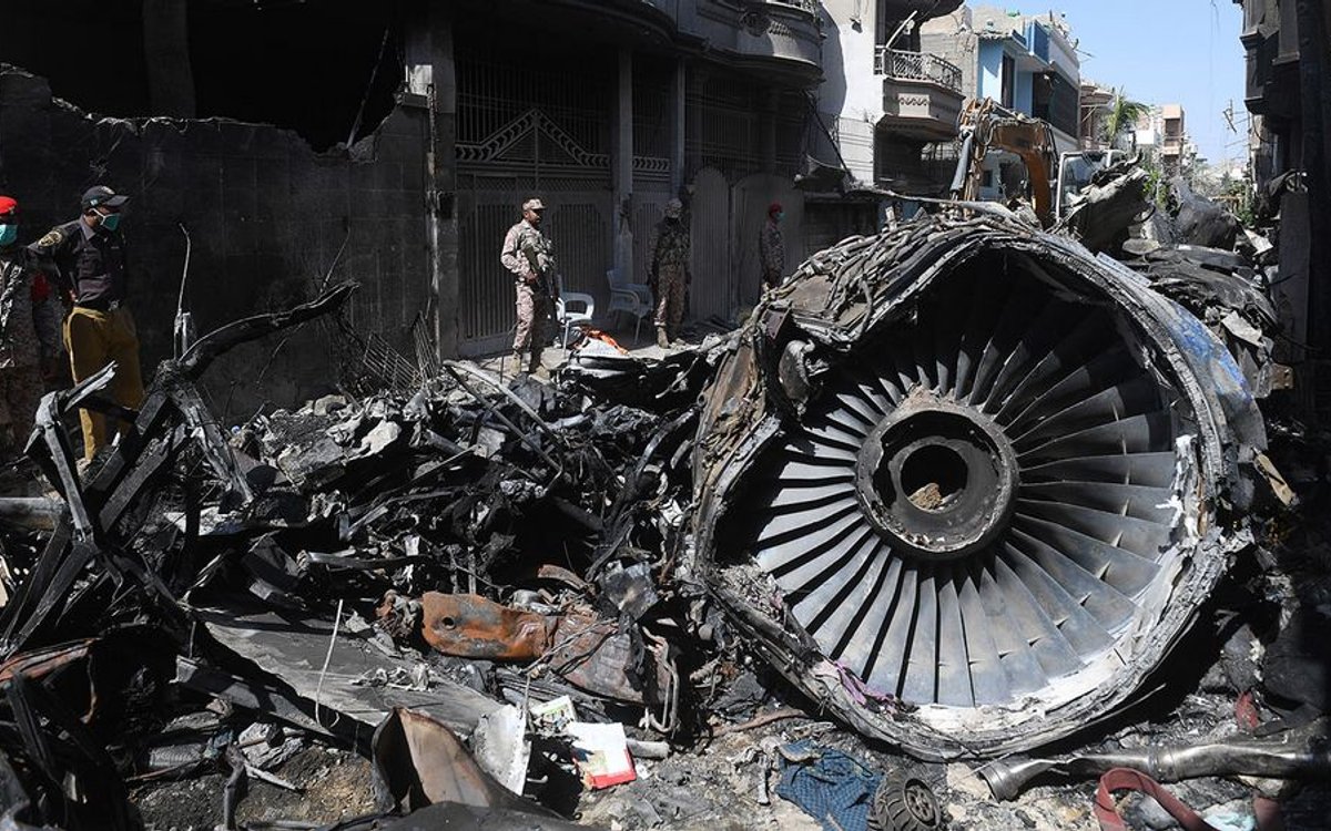 Pakistan: 262 pilotów uziemionych. Mogli mieć sfałszowane uprawnienia ...