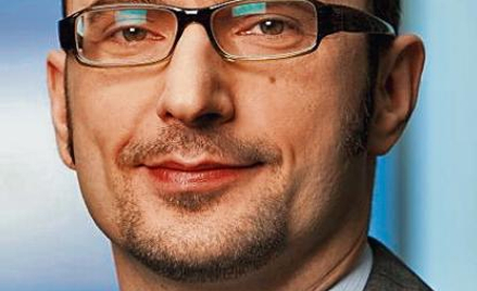 Konsolidacja kursu EUR/PLN poniżej 4 zł