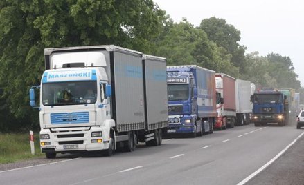 Karnet TIR na papierze nie wystarczy