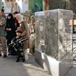 Na wystawie można zobaczyć między innymi ubrania i szczotkę do włosów zabitego dowódcy Hezbollahu