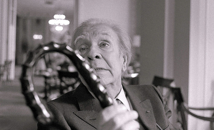 Jorge Luis Borges po utracie wzroku kolekcjonował laski