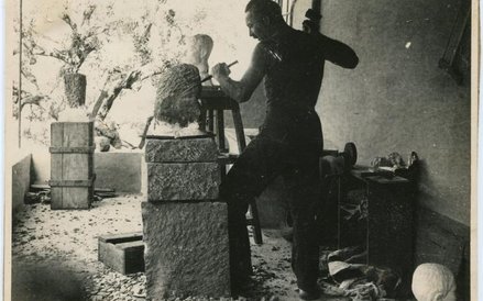 August Zamoyski (1893 –1970): „Rzeźbiarz musi być jednocześnie robotnikiem i filozofem".