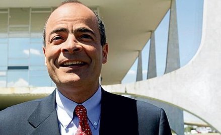 Carlos Brito zanim związał się z branżą piwną, pracował m.in. w firmie Shell