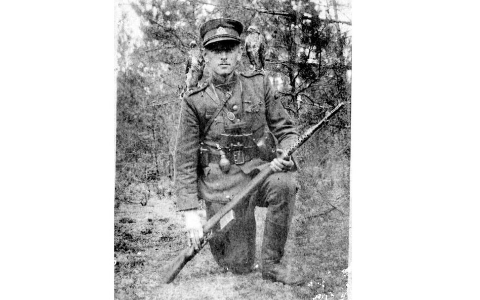 Adolfas Ramanauskas (1918–1957), jeden z dowódców antysowieckiej partyzantki, przewodniczący Ruchu W
