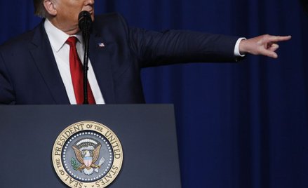 Kontratak Trumpa. Podnosi cła na chińskie towary