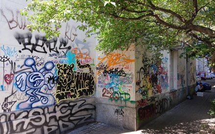 Wspólnota Mieszkaniowa budynku Marszałkowska 140 otrzymała zwrot kosztów usunięcie graffiti i wykona