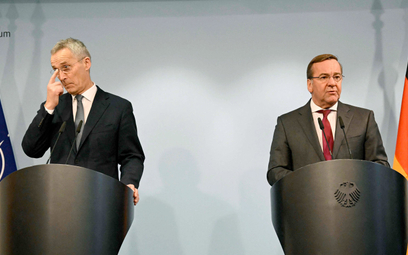 Nasze stanowisko się nie zmieniło – mówił niemiecki minister obrony Boris Pistorius (z prawej) na wt