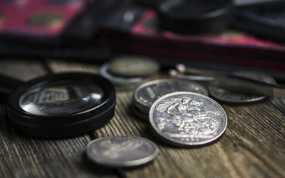 Kolekcjonerów monet przyciąga wzrost cen i wysoka płynność
