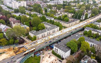 Audyt wskazuje m.in. na niezgodność przebiegu ekranów akustycznych w pozwoleniu na budowę względem w