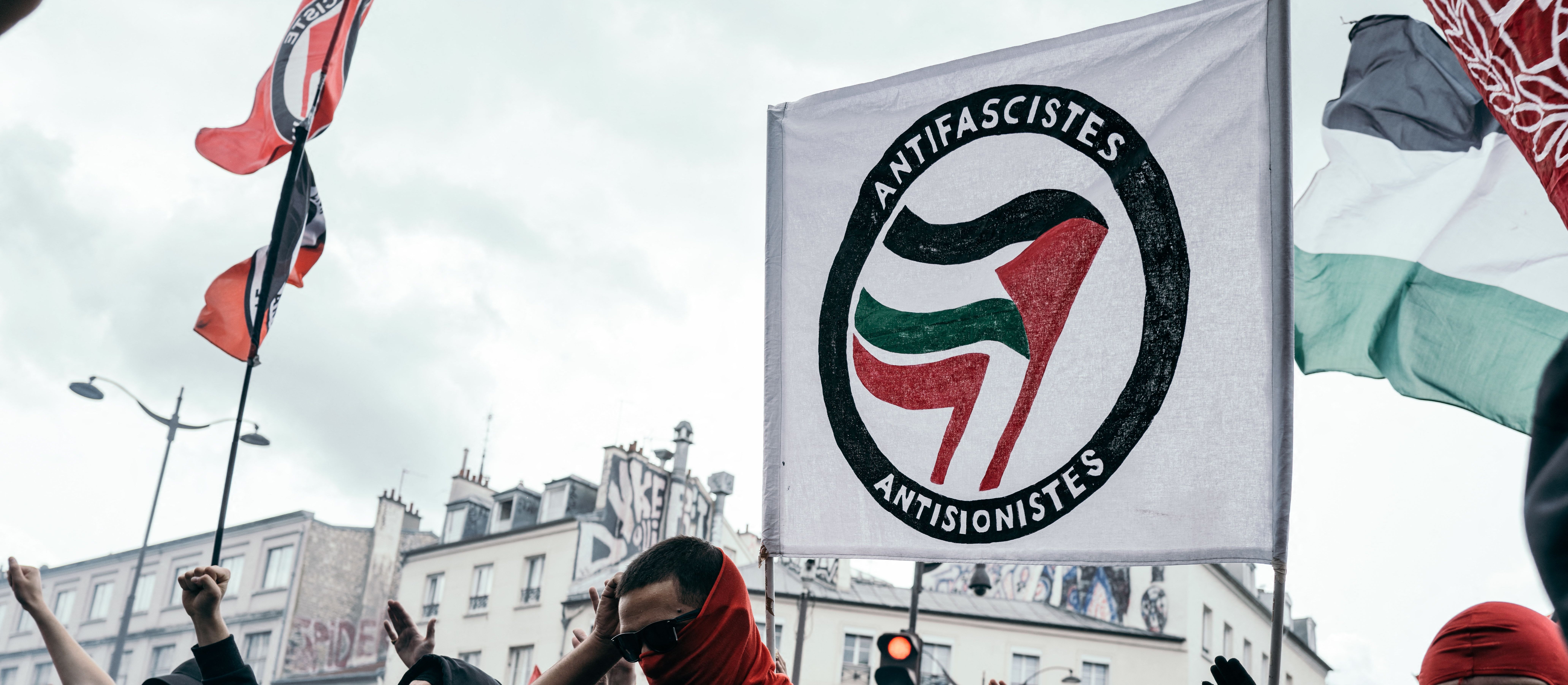Antifa uznana w USA za organizację terrorystyczną. Donald Trump podpisał rozporządzenie