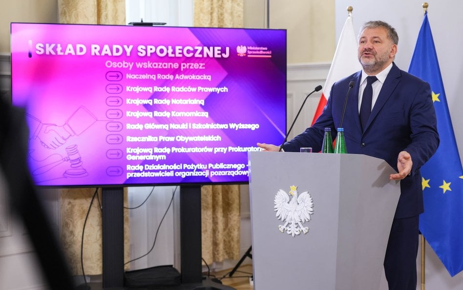 Minister sprawiedliwości, prokurator generalny Waldemar Żurek na konferencji prasowej dotyczącej pre