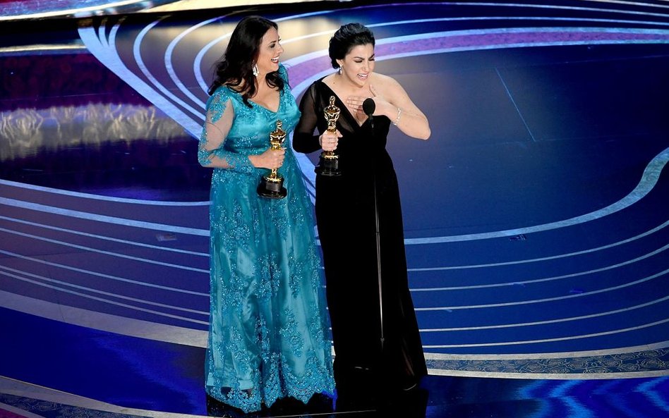 Twórczynie filmu "Period. End of sentence"