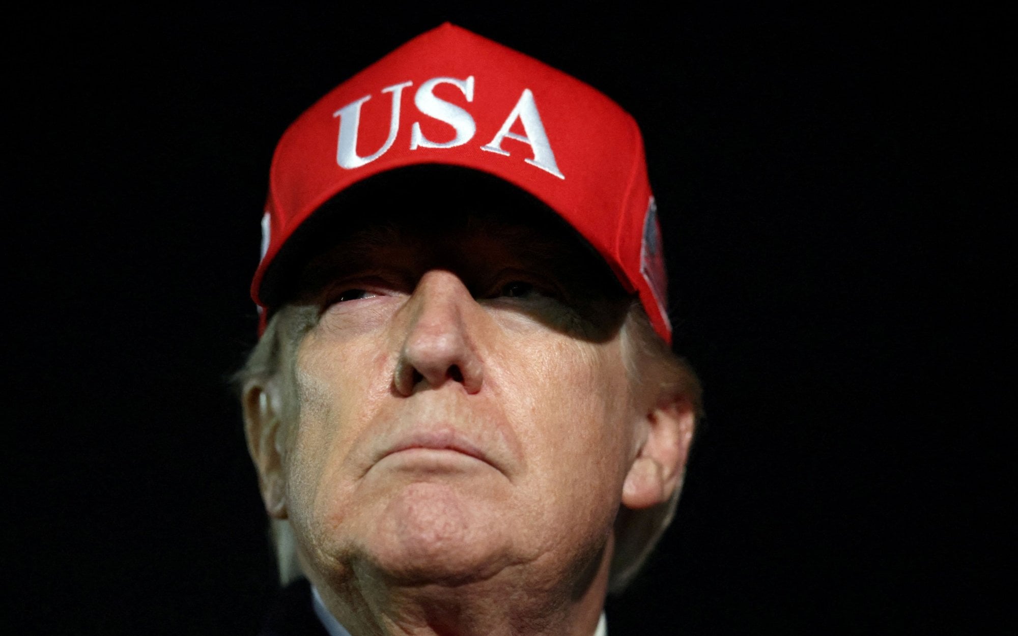 Donald Trump has confirmed the start time of the blockade of the Strait of Hormuz. 4 p.m. Polish time