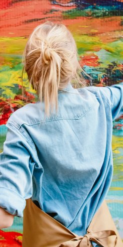 dr Justyna Napiórkowska: Konieczne jest świadome włączanie artystek do podręczników historii sztuki,