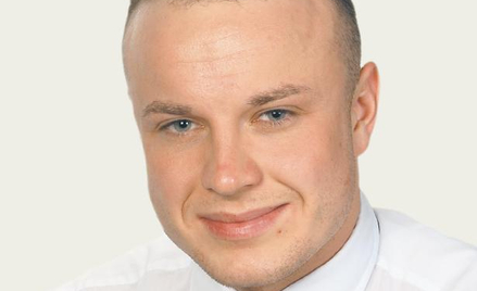 Oliwier Orylski, makler, NWAI Dom Maklerski
