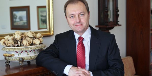 Prof. Adam Opalski: Biznes nie potrzebuje wiążących poleceń