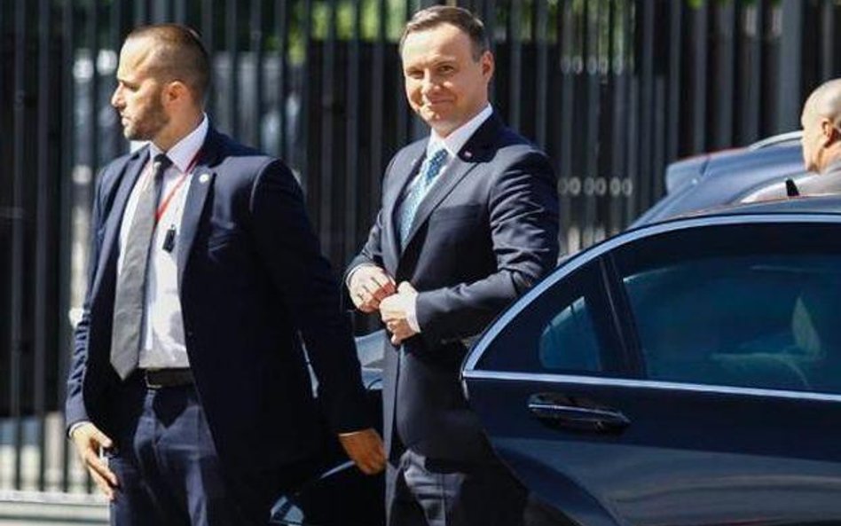 Ministerstwo argumentuje, że „w obliczu narastającego zagrożenia ochranianych” musi dofinansować BOR