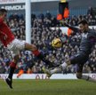 Hugo Lloris swoimi interwencjami zapewnił Tottenhamowi punkt w meczu z Manchesterem United