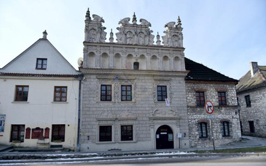 Budynek należy do najwybitniejszych dzieł polskiej architektury doby Odrodzenia.