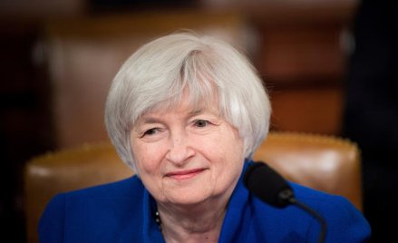 Yellen bije w bitcoina