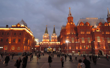 Kreml rozpina parasol nad niektórymi koncernami