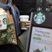 Użytkownicy iPhone’ów w USA mogą zapłacić i odebrać kawę w Starbucksie
