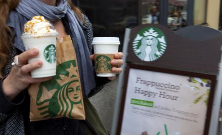 Użytkownicy iPhone’ów w USA mogą zapłacić i odebrać kawę w Starbucksie