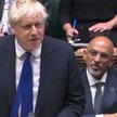 Premier Boris Johnson i kanclerz skarbu Nadhim Zahawi